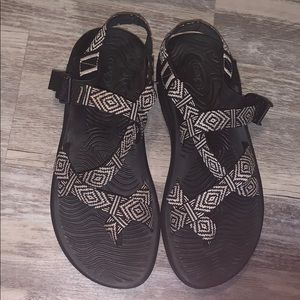 Black & White Chacos
